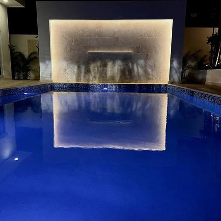 شقة Magnificent Pent House W/Jacuzzi سانتياغو دي لوس كاباليروس المظهر الخارجي الصورة