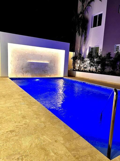 شقة Magnificent Pent House W/Jacuzzi سانتياغو دي لوس كاباليروس المظهر الخارجي الصورة